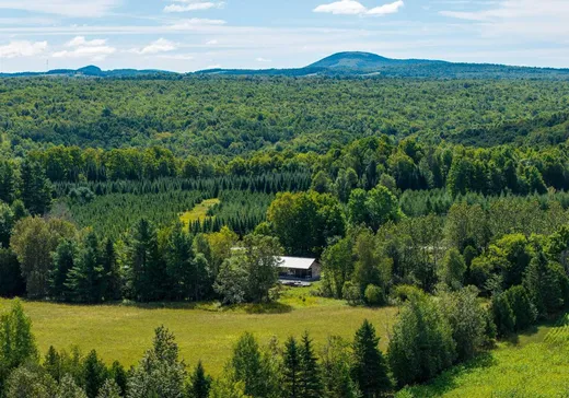 Bungalow à vendre - 986 Ch. Standish, Magog, J0B2C0