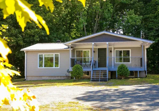 Bungalow for sale - 2157 Av. du Lac O., Saint-Hyacinthe, J0E1Z0