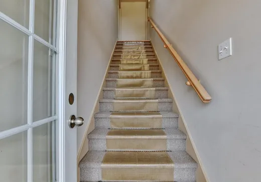 Condo à vendre - 2131 Boul. des Pins, Sainte-Marthe-sur-le-Lac, J0N 1P0