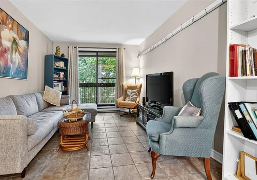 Condo for sale - 73 Boul. des Hauts-Bois, App. 208, Sainte-Julie, J3E 3J5
