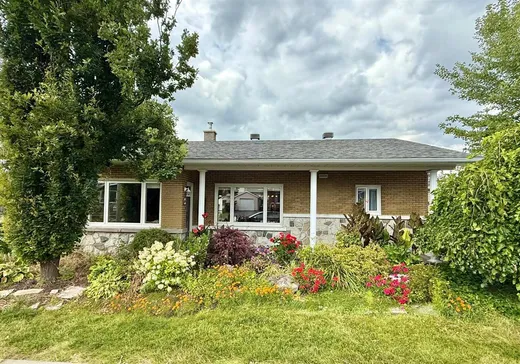 Bungalow for sale - 44 Rue St-Eusèbe, Drummondville, J2B6B2