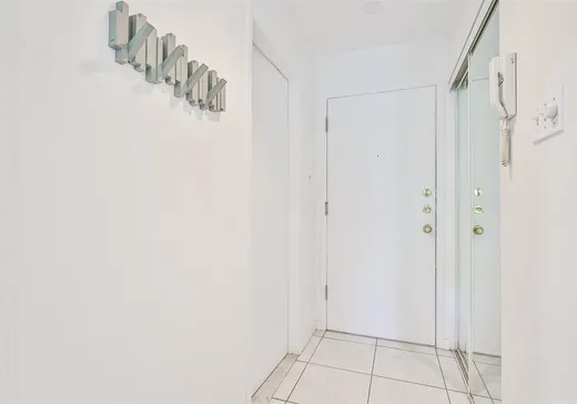 Condo à vendre - 7075 Rue Bombardier, App. 207, Montréal (Anjou), H1J 2X1