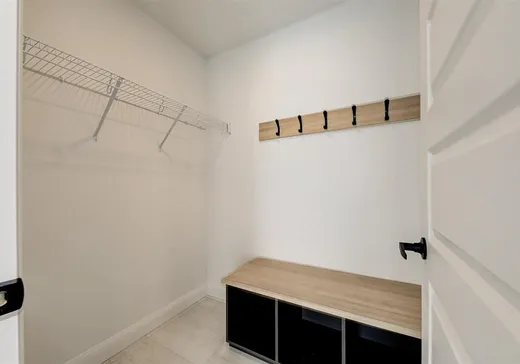 Maison à vendre - 113 Av. des Verbourgs, Sainte-Anne-de-Beaupré, G0A 3C0