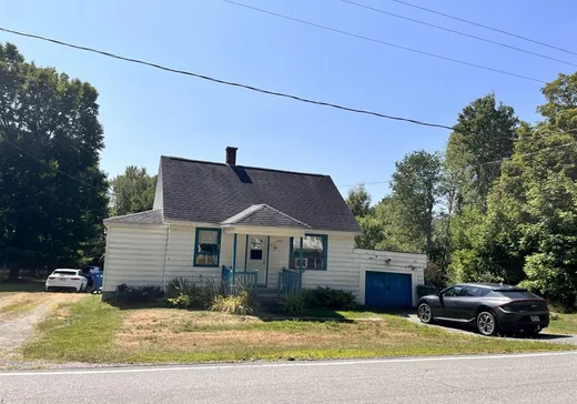 Un étage et demi à vendre - 467 Route 243, Pointe-Claire (Île de Montréal), J0B2H0