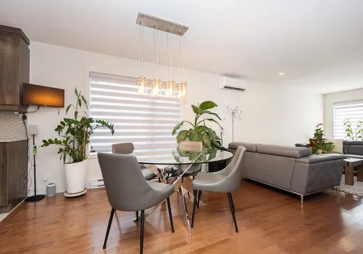 Maison à vendre - 1925 Rue Langevin, St-Hubert, J4T 1Y1