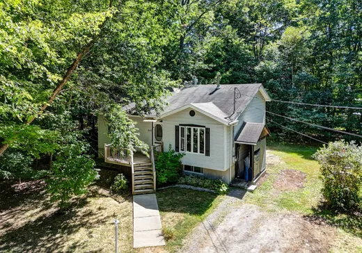 Maison à étages à vendre - 307 Place du Campagnol, Sainte-Sophie, J5J2M3