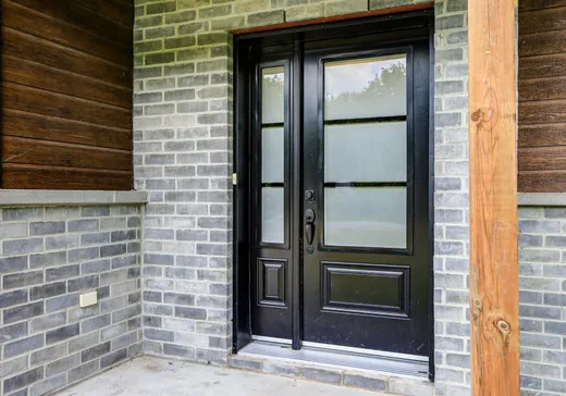 Maison à vendre - 325 Rue Russell, Sainte-Sophie, J5J 1C3