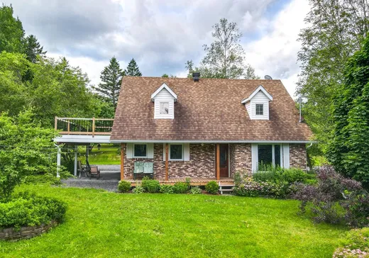 Un étage et demi à vendre - 354 30e Avenue N., Saint-Georges, G5Z0N2