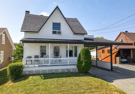 House for sale - 195 1re Avenue N., St-Gedeon-De-Beauce, G0M 1T0