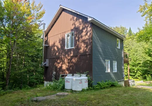 Maison à vendre - 2001 Av. de la Pomme-de-Pin, Saint-Raymond, G3L 4X8