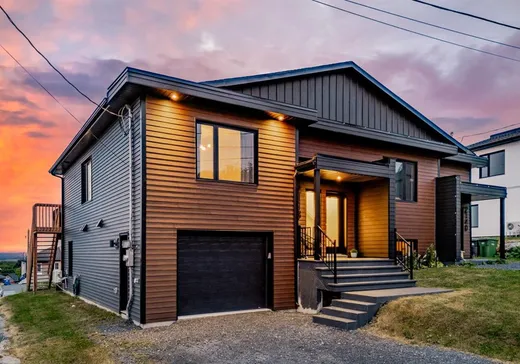 Maison à vendre - 2118 Rue des Prospecteurs, Sherbrooke, J1H 0N5
