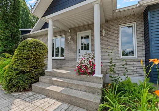 Maison à vendre - 4759 Boul. St-Joseph, St-Nicephore, J2A 3V7