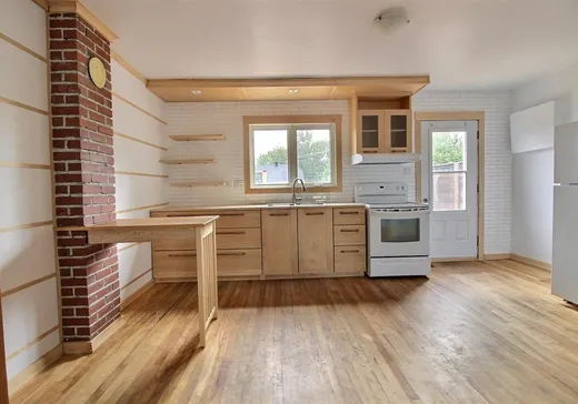 Maison à vendre - 22 Av. St-François, Rouyn-Noranda, J9X 1S9
