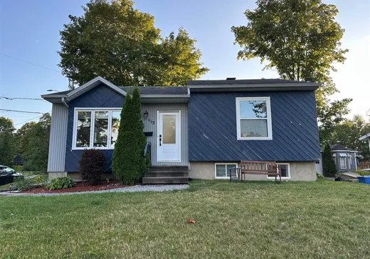 Maison à vendre - 113 Rue des Amis, Île d'Orleans St-Jean, G1B 3G9