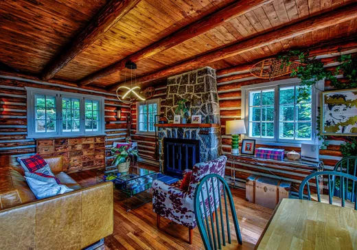 Maison à vendre - 1800 3e Avenue, Val Morin, J0T 2R0