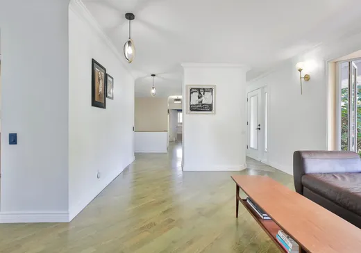 Maison à vendre - 32 Av. de Metz, Lorraine, J6Z 1S2