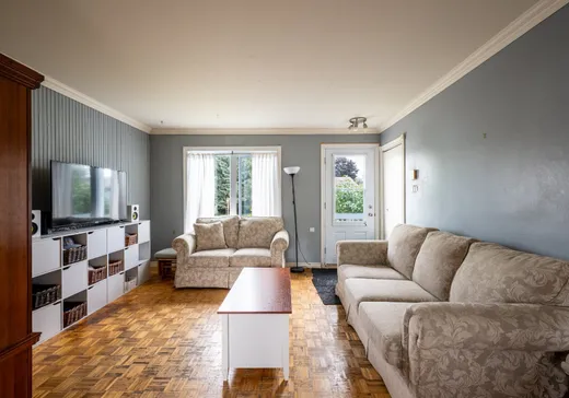 Maison à vendre - 1069 Rue Balmoral, Otterburn Park, J3H 5T1