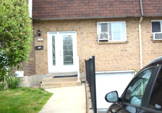 Maison à étages à vendre - 75 Rue Carson, Dollard-Des Ormeaux, H9B2J4