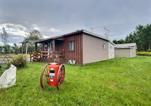 Maison à vendre - 5092 3e Avenue, Val-d'Or, J9P 7C4