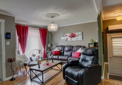 Maison à vendre - 38 Rue Bécotte, Victoriaville, G6P 7V1