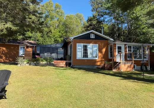 Two or more stories for sale - 2545 Ch. des Marronniers, Nominingue, J0W1R0