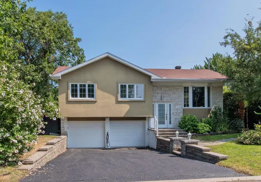 Two or more stories for sale - 1395 Rue Fiset, Laval (Auteuil), H7G4E4
