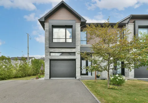 Maison à étages à vendre - 14465 Rue du Héron, Mirabel, J7N3M5