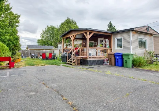Maison mobile à vendre - 125 Rue Dion, Thetford Mines, G0N1E0