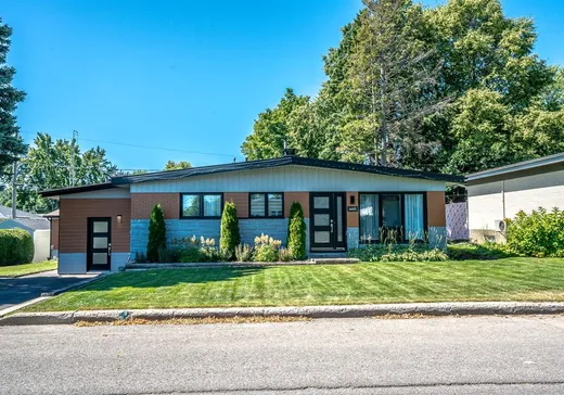 Bungalow à vendre - 6465 Av. Guy, Charlesbourg, G1H4L7