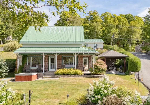 Maison à étages à vendre - 5290 Route Domaine du Lac, St-Ferdinand, G0N1N0
