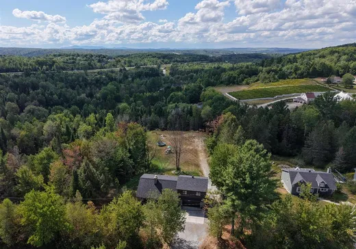 Maison à vendre - 2601 Ch. des Pèlerins, Sherbrooke, J1H 0C6