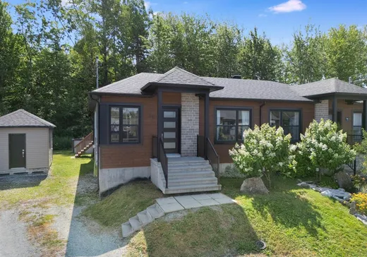 Bungalow for sale - 16 Av. de la Campine, Waterloo, J0E2N0