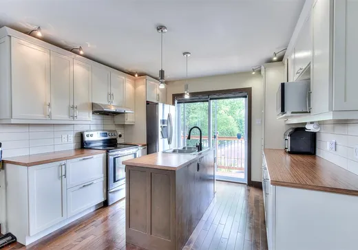Maison à vendre - 941 10e Avenue, Laval (Fabreville), H7R 4M6