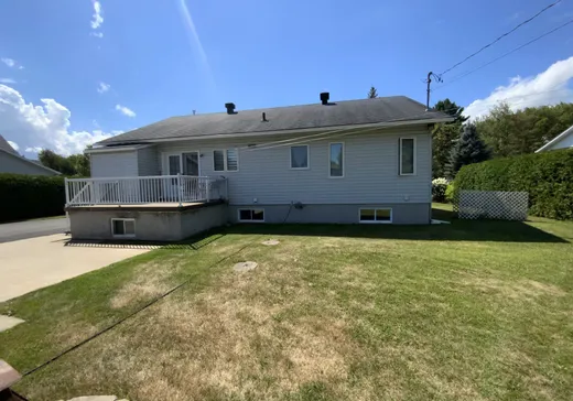 Maison à vendre - 5 Rue Jean-Livernoche, Saint-Charles-Borromée, J6E 8H6