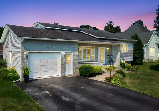 Maison à étages à vendre - 22 Rue Grégoire, Godmanchester, J0S1H0