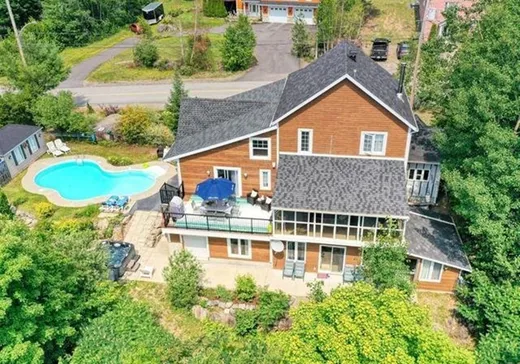 Maison à étages à vendre - 930 Rue du Boisé, Sainte-Adèle, J8B1L2