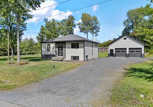 Bungalow for sale - 236 Rue Steve, Lefebvre, J0H2C0