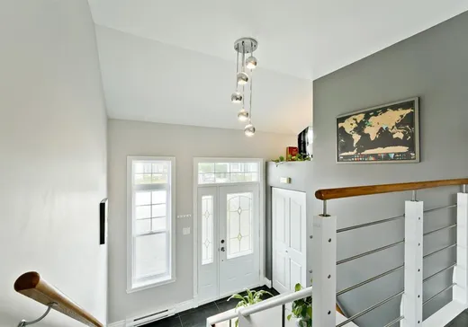Maison à vendre - 628 Rue Ste-Julie, Rock Forest-Saint-Élie-Deauville, J1R 0V9