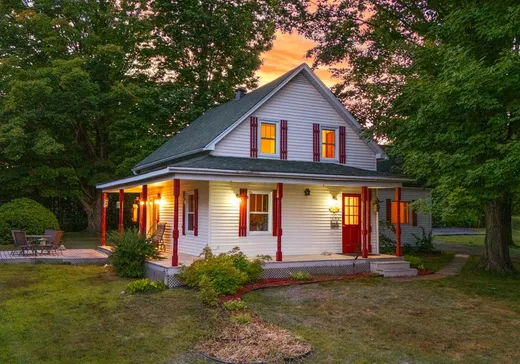 Two or more stories for sale - 4651 Rue Bertrand-Fabi, Sherbrooke, J1N2B1