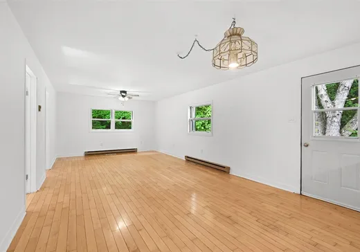 Maison à vendre - 374 Ch. Pelletier S., Brownsburg-Chatham, J0J 1T0
