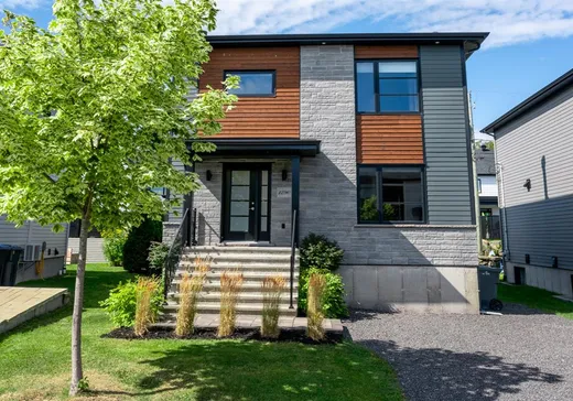 Two or more stories for sale - 1290 Rue du Sextant, Saint-Nicolas, G7A0Y8