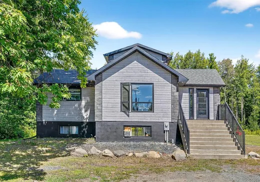 Maison à vendre - 335 Ch. St-Stanislas, St-Lin, J5M 2H2