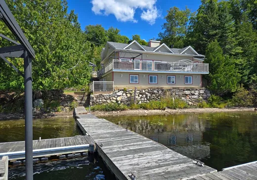 Maison à étages à vendre - 383 Ch. des Geais-Bleus, Nominingue, J0W1R0