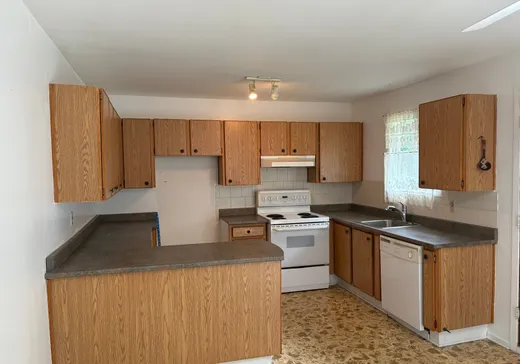 House for sale - 541 Rue Sigouin, Gatineau, J8T 0A1
