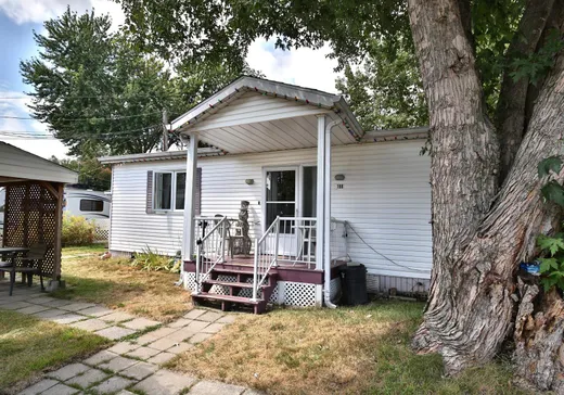 Two or more stories for sale - 545 La Grande-Caroline, Saint-Césaire, J0L1M0