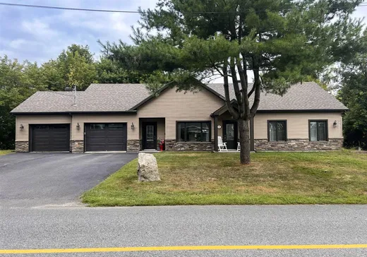 Bungalow à vendre - 6 Rue des Éboulis, Victoriaville, G6T1M6