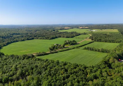 Fermette à vendre - 191 Ch. Mooney, Richmond, J0B 2B0