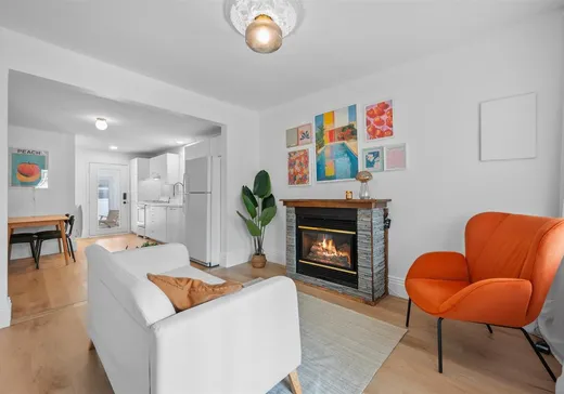 Maison à vendre - 1592 Rue Montarville, Longueuil, J4J 3H5