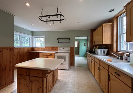 House for sale - 664 Rue Principale, Lachute, J8H 1Z1