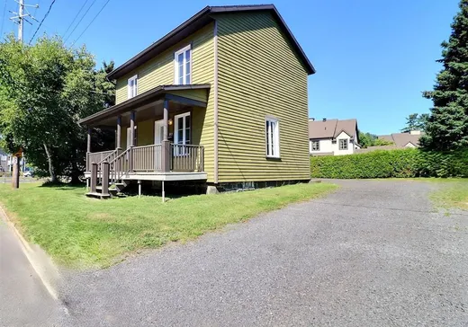 Maison à vendre - 1365 Ch. du Sault, St-Romuald, G6W 2M4
